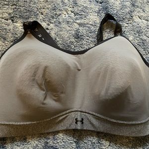UA sports bra